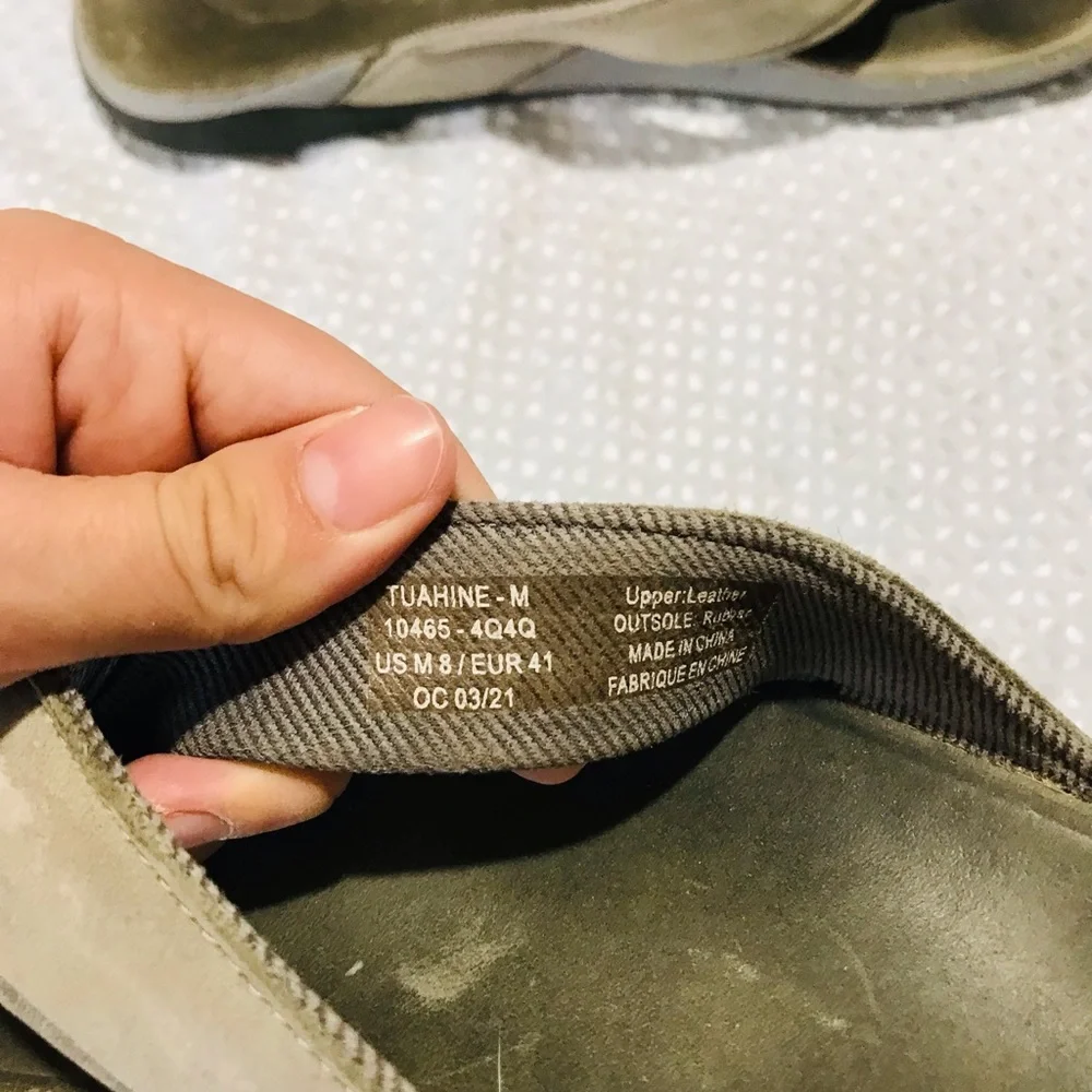 Olukai‎ sandals